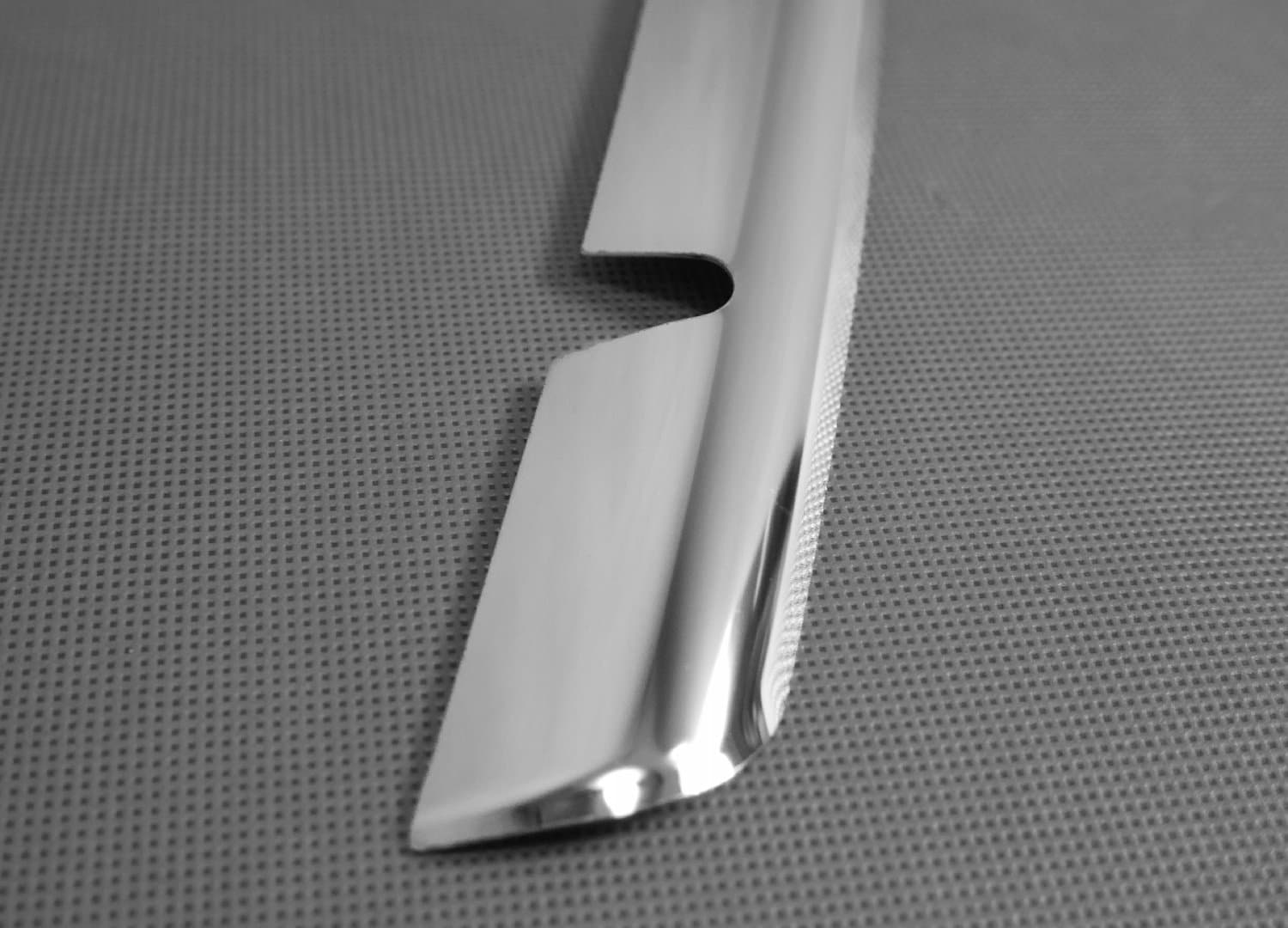 Front bumper grille trim — Chrome, Stainless steel, Polished
