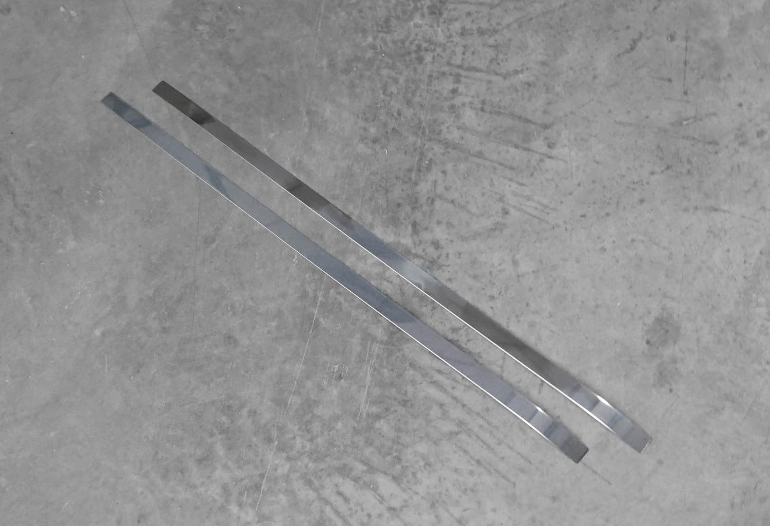 Lamelles pour portes coulissantes — Chrome, Acier inoxydable, Poli