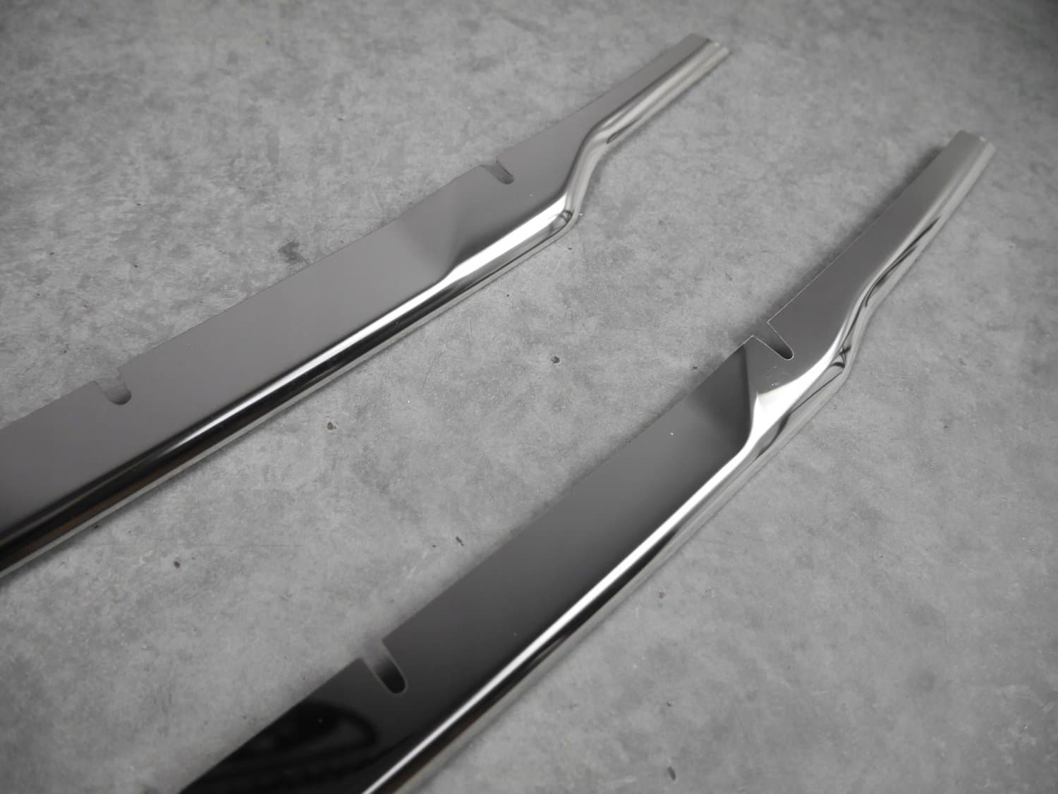Front bumper grille trims — Chrome, Stainless steel, Polished