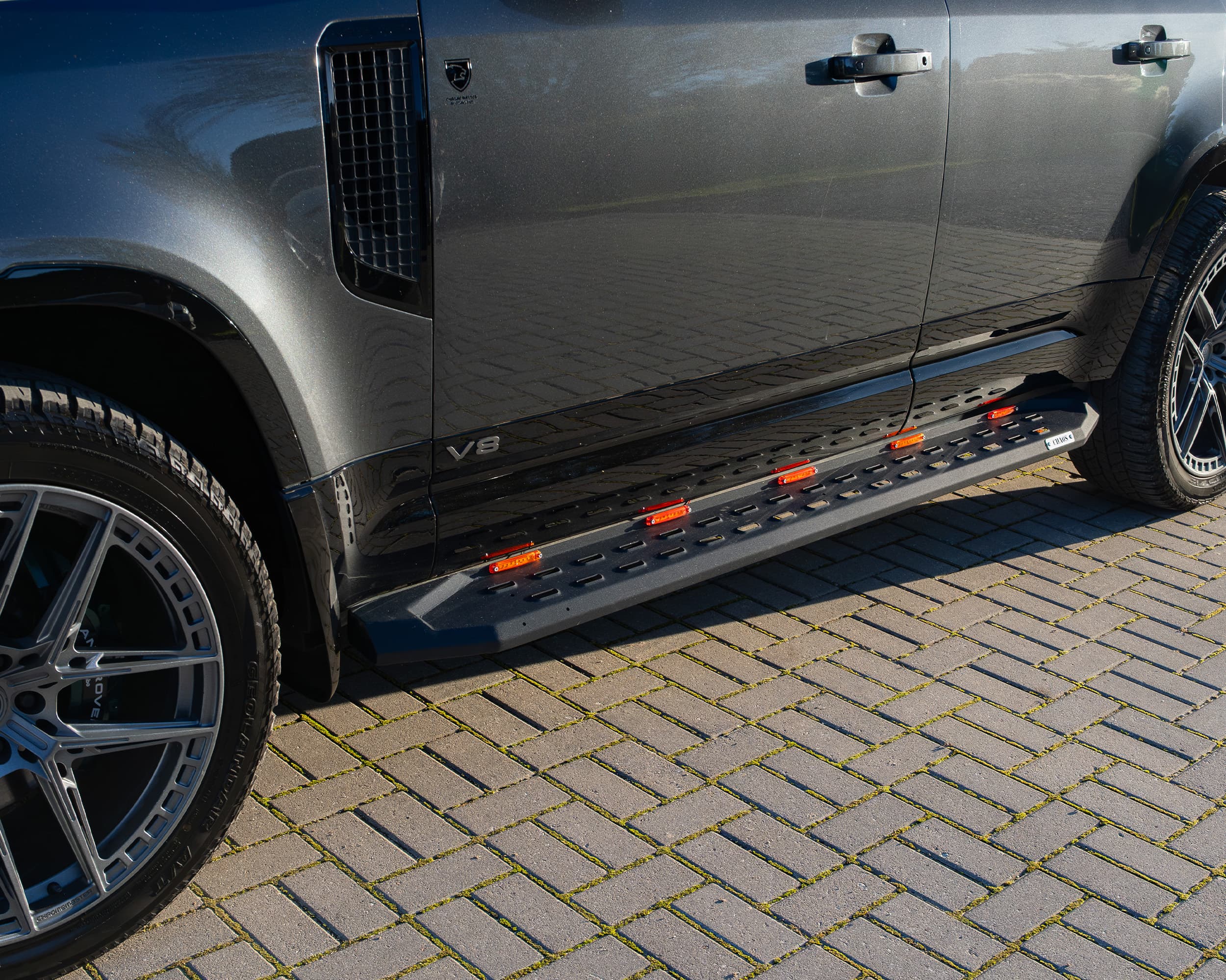 Side steps AB034 — Black, Steel, Powder-coated