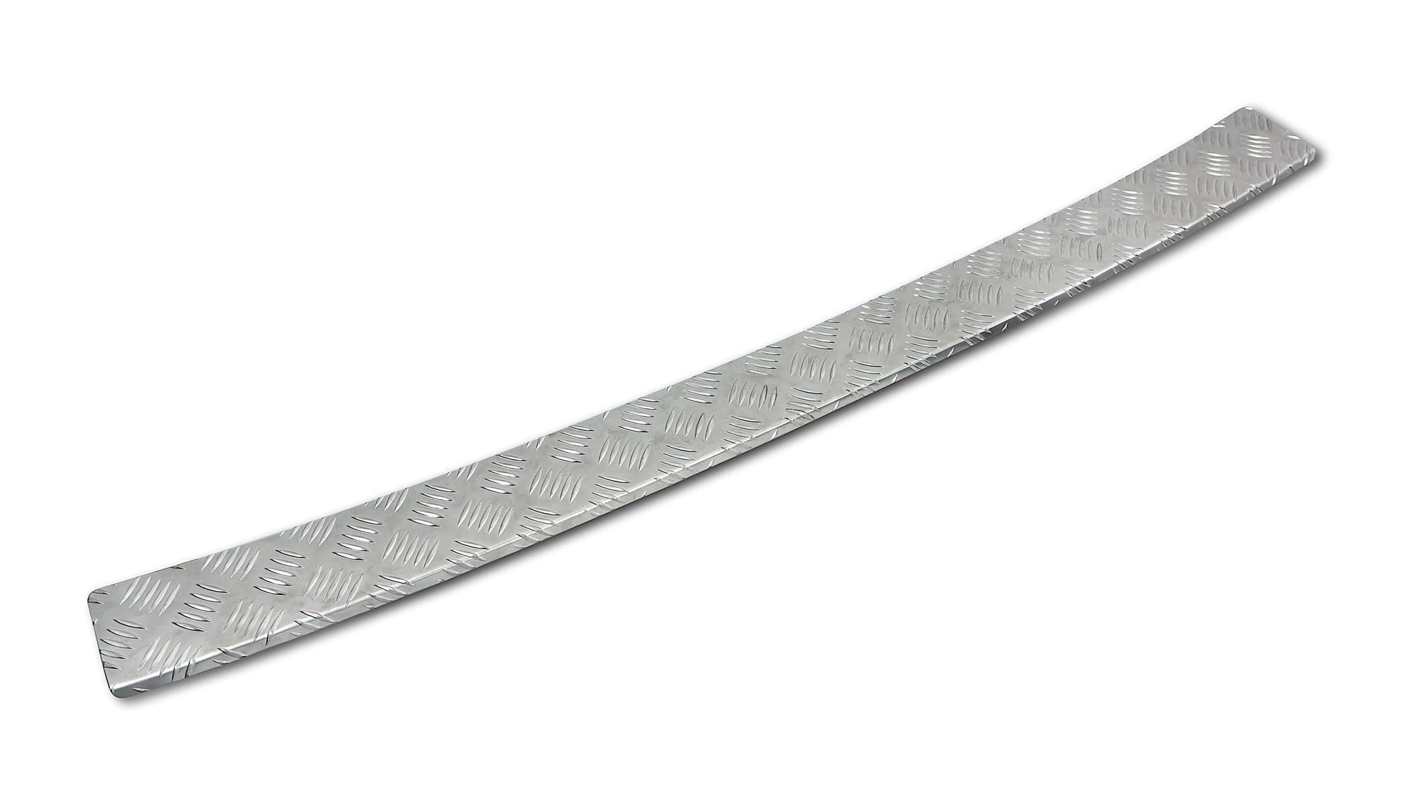 Leiste der hinteren Stoßstange — Silber, Aluminium, Geriffelt