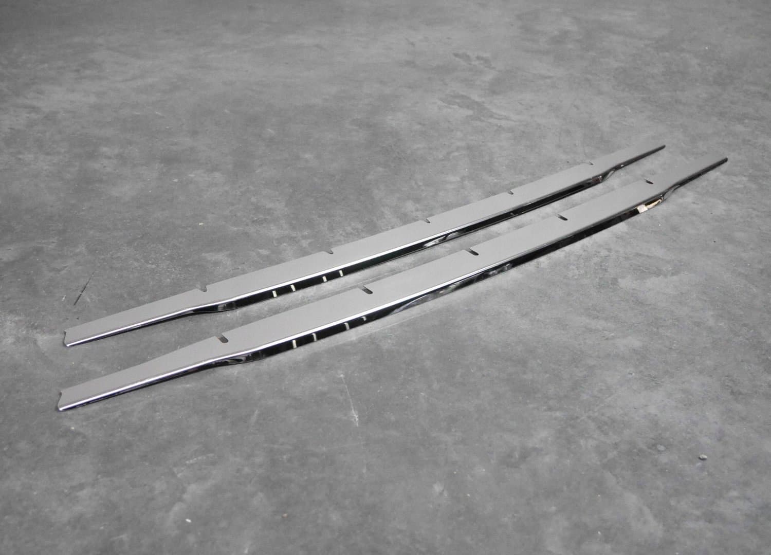 Front bumper grille trims — Chrome, Stainless steel, Polished
