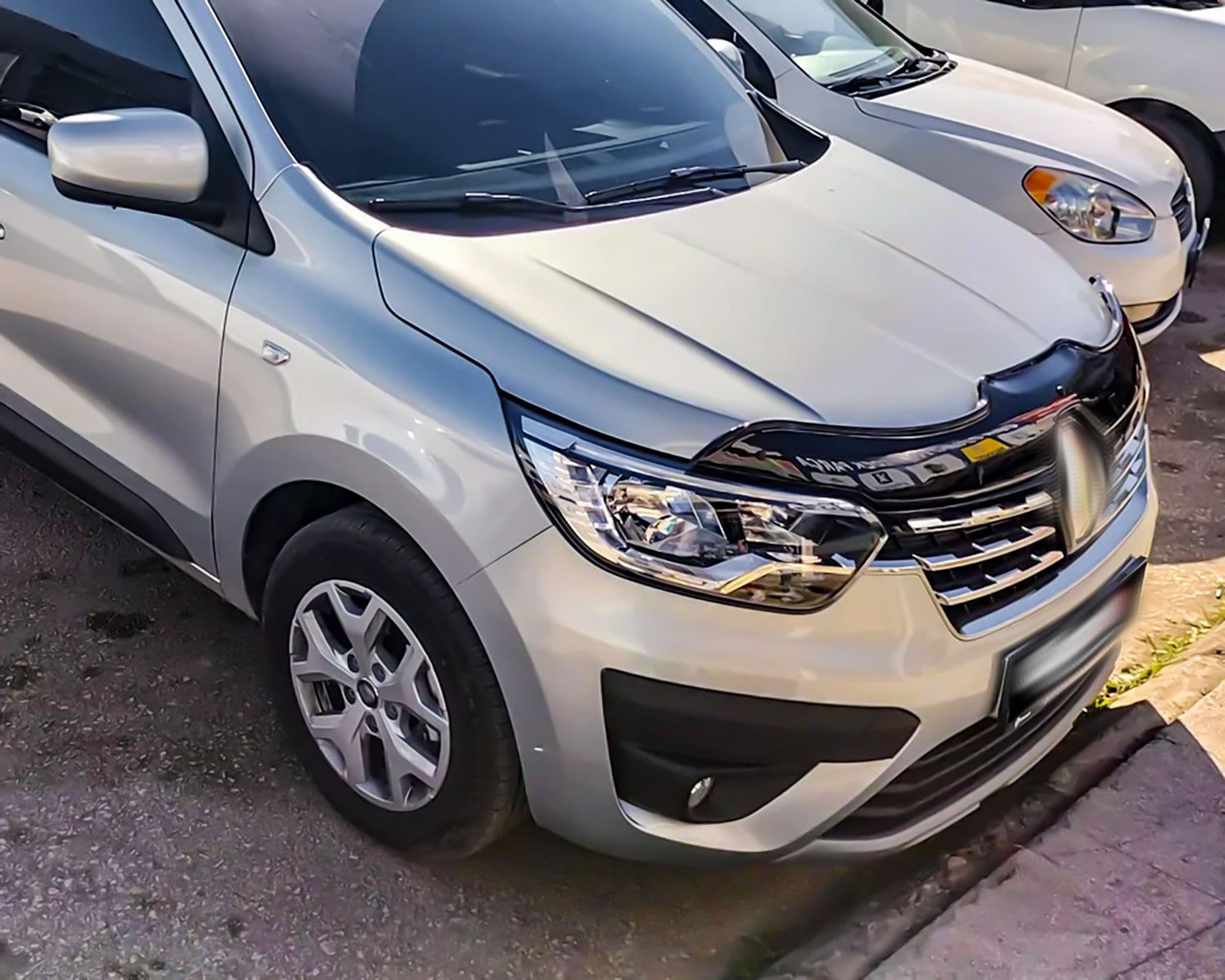 Bonnet guard — Black, ABS plastic, Shiny